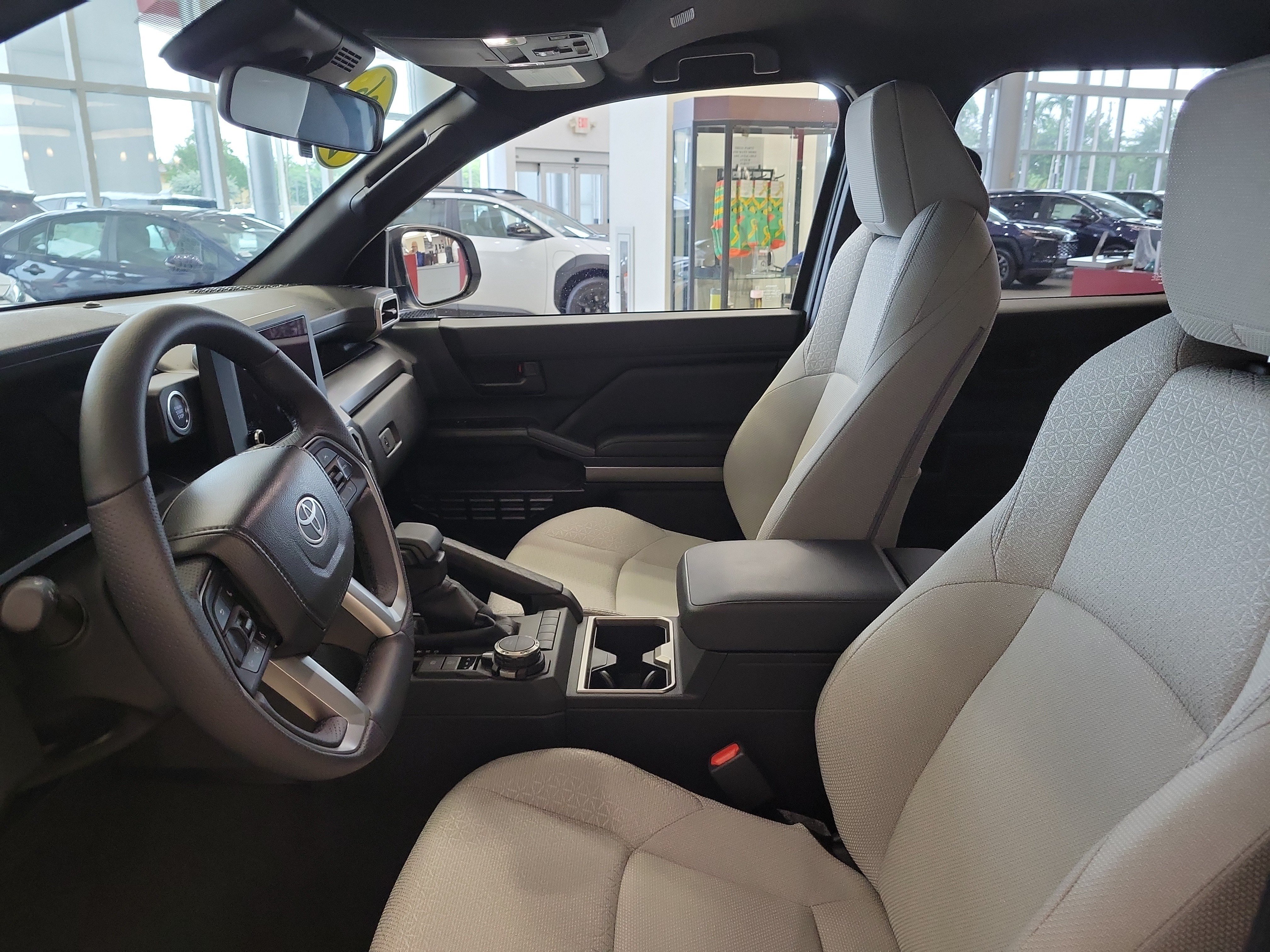 Used 2026 Toyota 4Runner SR5 AWD/4WD image 18