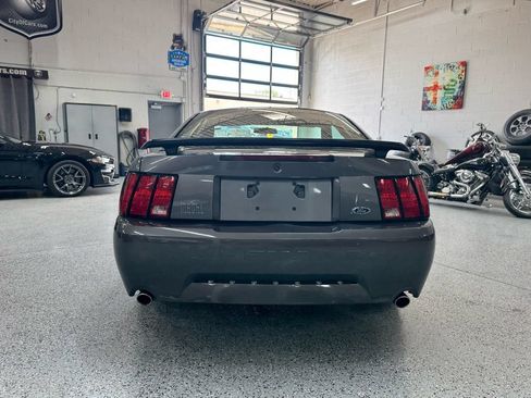 Used 2003 Ford Mustang Mach 1 RWD image 4