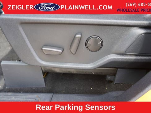 Used 2022 Ford Bronco Badlands image 17