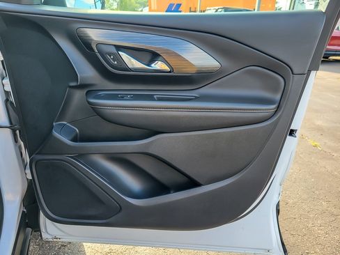 Certified 2020 GMC Terrain SLT w/ Preferred Package image 21