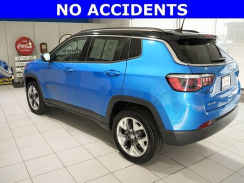 Used 2019 Jeep Compass Limited AWD/4WD image 3