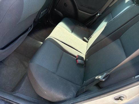 Used 2007 Toyota Matrix XR FWD image 18