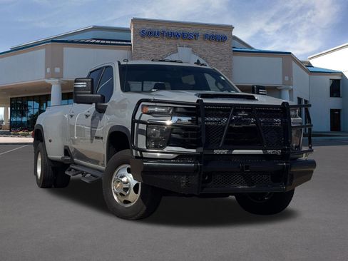 Used 2024 Chevrolet Silverado 3500 LT w/ Texas Edition AWD/4WD image 1