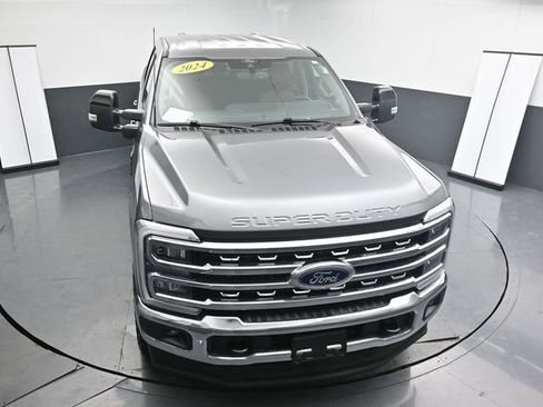 Used 2024 Ford F250 Lariat AWD/4WD image 17