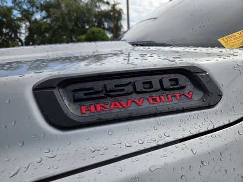 Used 2022 RAM 2500 Limited AWD/4WD image 4