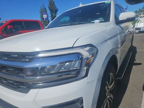 Used 2023 Ford Expedition Limited AWD/4WD image 1