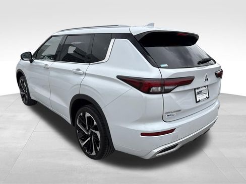 Used 2022 Mitsubishi Outlander SEL FWD image 6