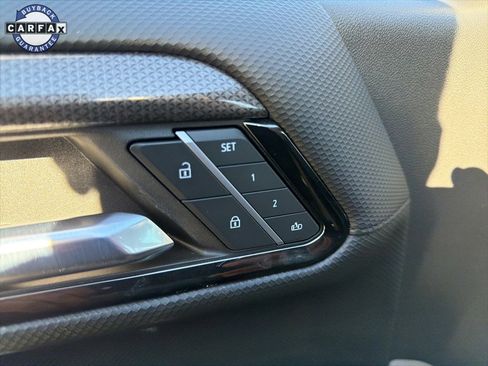 Used 2022 Chevrolet Silverado 1500 ZR2 image 29