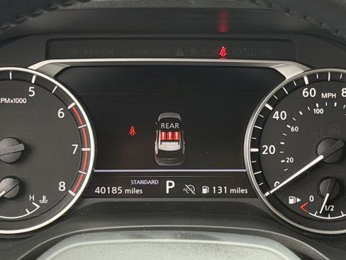Used 2025 Nissan Rogue SV FWD image 15