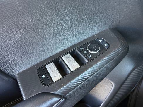 Used 2024 Mitsubishi Outlander SE FWD image 19