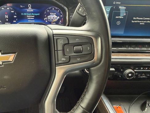 Used 2024 Chevrolet Silverado 2500 LT w/ Convenience Package AWD/4WD image 17