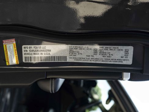 Used 2022 Jeep Grand Cherokee Limited RWD image 42
