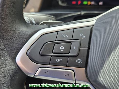 Used 2024 Volkswagen Atlas SE FWD image 29