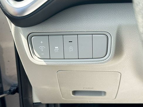 Certified 2024 Kia Soul LX w/ Option Group 015 FWD image 10
