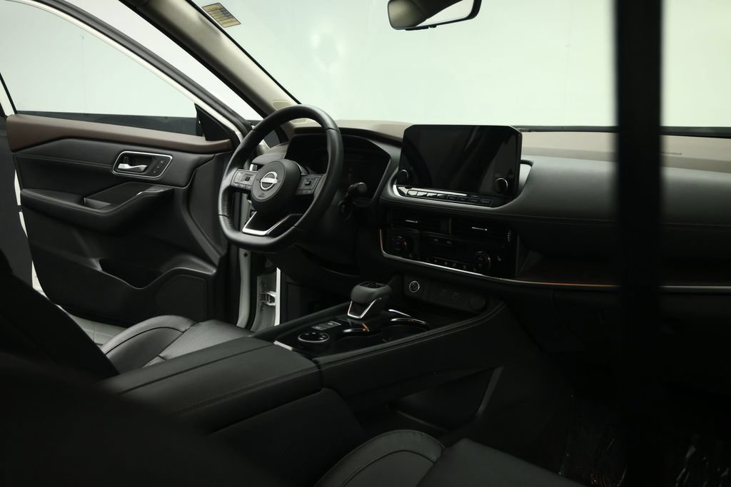 Used 2023 Nissan Rogue Platinum w/ Platinum Premium Package AWD/4WD image 65