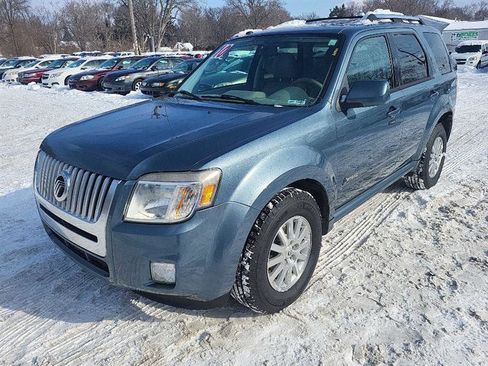 Used 2010 Mercury Mariner 4WD image 1