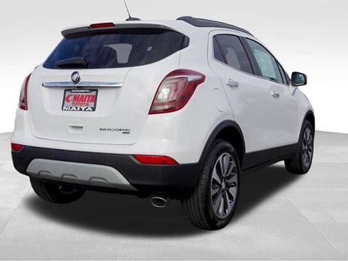 Used 2021 Buick Encore Preferred AWD/4WD image 3