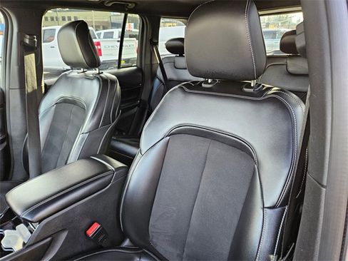 Used 2023 Jeep Grand Cherokee Altitude image 14