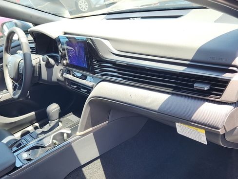 Used 2026 Toyota Camry SE w/ Convenience Package FWD image 29