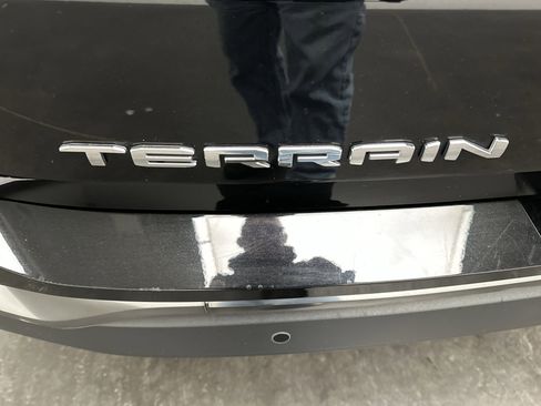 Used 2022 GMC Terrain AT4 w/ Infotainment Package II AWD/4WD image 13