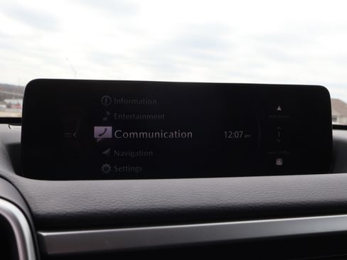 Certified 2025 MAZDA CX-50 2.5 Hybrid w/ Preferred Pkg image 24