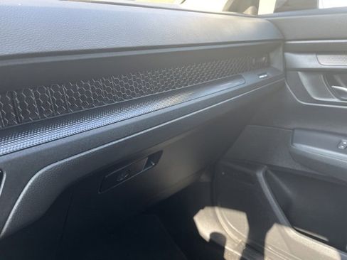 Used 2024 Honda CR-V EX image 13