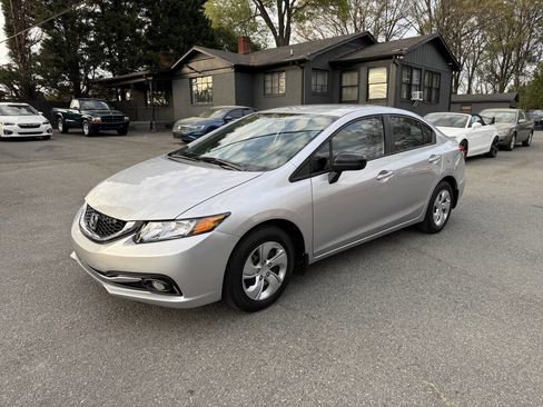 Used 2015 Honda Civic LX image 2