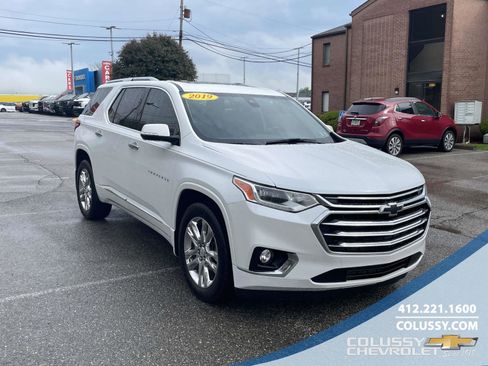 Certified 2019 Chevrolet Traverse High Country w/ LPO, Floor Liner Package AWD/4WD image 1