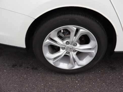 Used 2023 Honda Accord LX image 37