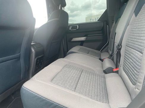 Used 2022 Ford Bronco Outer Banks AWD/4WD image 11