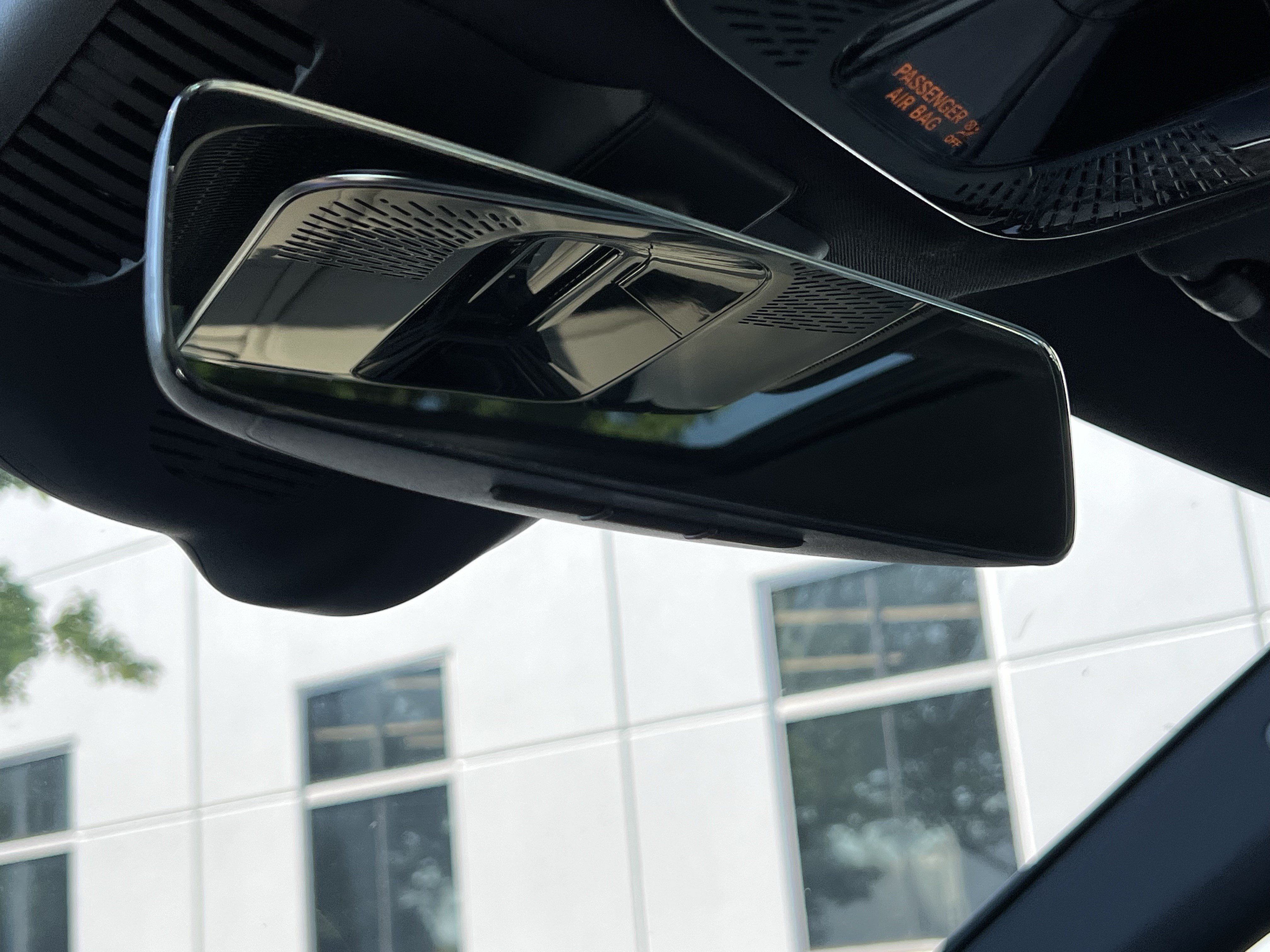 Used 2025 Mercedes-Benz C 300 Sedan image 27