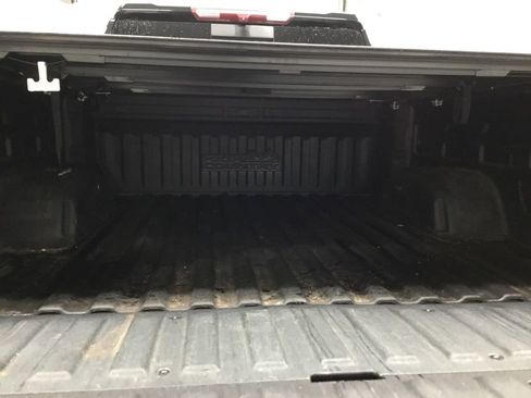 Used 2022 Chevrolet Silverado 1500 High Country w/ Safety Package II image 18