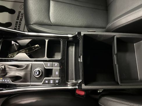 Used 2023 Kia Sorento SX FWD image 19