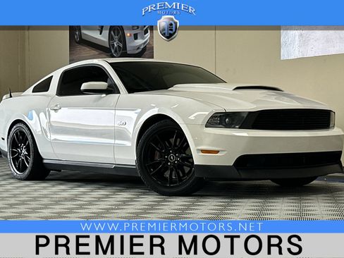 Used 2012 Ford Mustang GT Premium w/ Brembo Brake Pkg RWD image 1