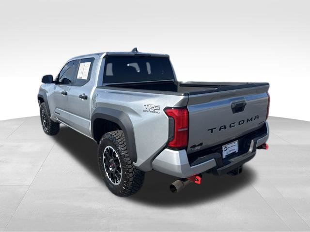 Used 2025 Toyota Tacoma TRD Off-Road AWD/4WD image 3