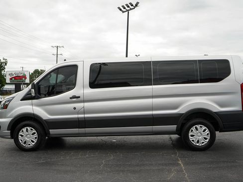 Used 2023 Ford Transit 350 XLT RWD image 22