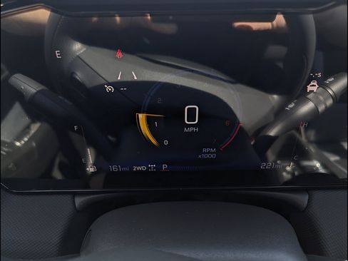 New 2026 Chevrolet TrailBlazer LT AWD/4WD image 2