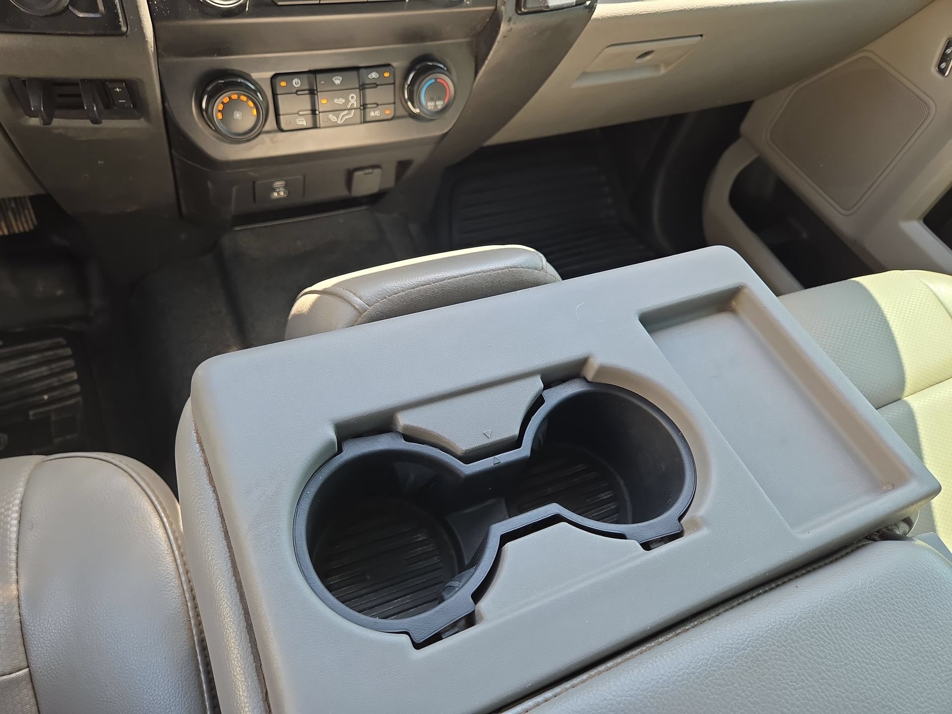 Used 2021 Ford F250 XL w/ Power Equipment Group RWD image 22