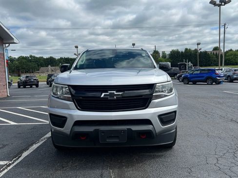 Used 2019 Chevrolet Colorado LT w/ Redline Special Edition RWD image 9