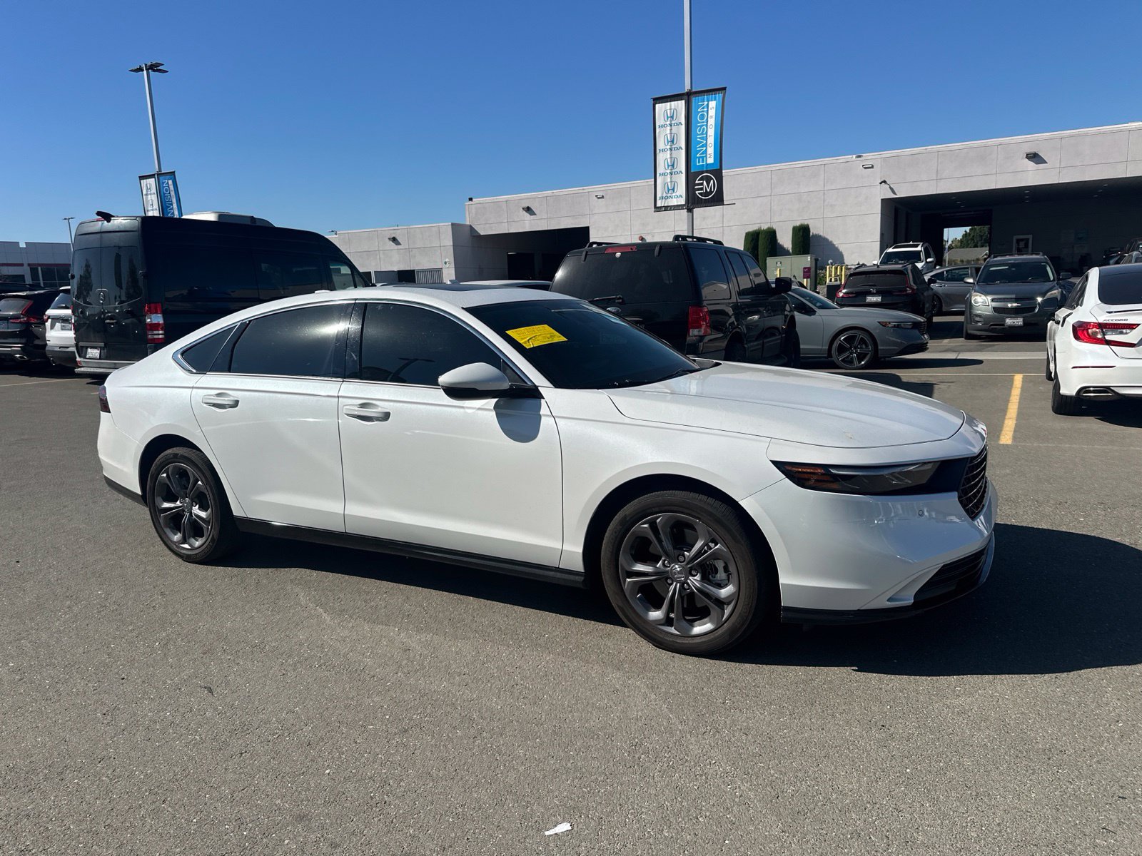 Used 2026 Honda Accord EX-L image 2