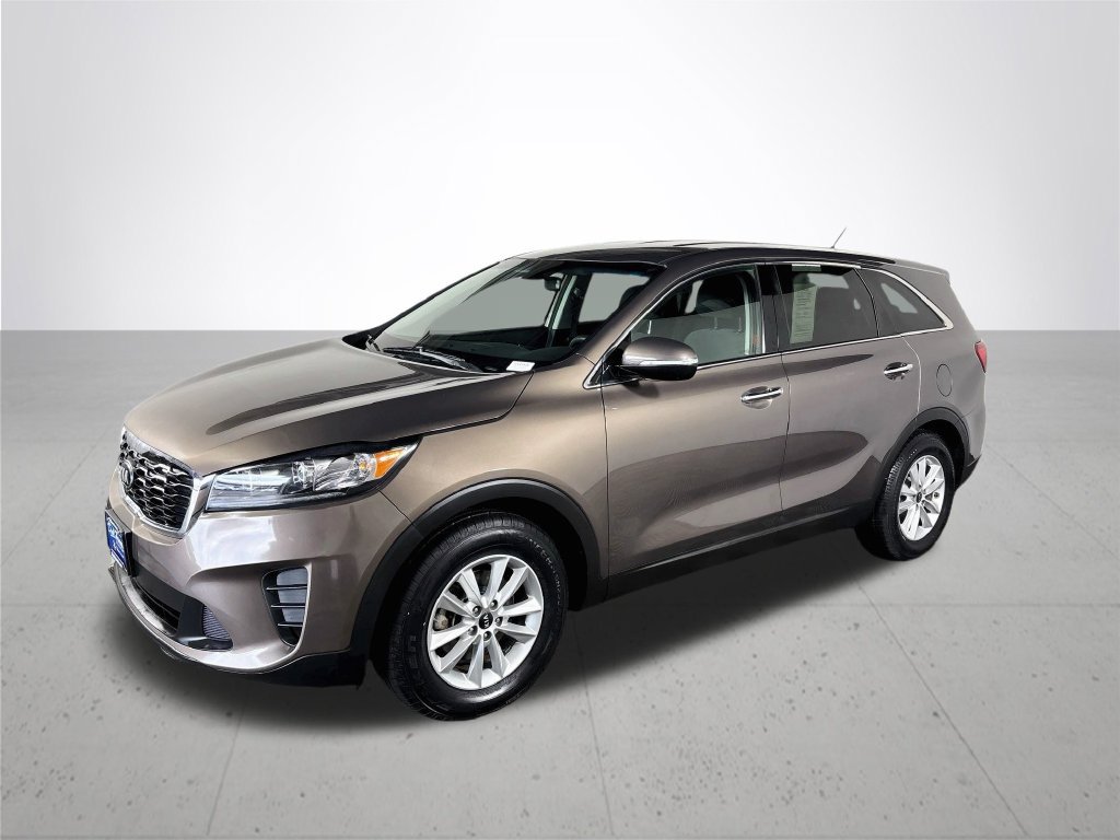 Used 2020 Kia Sorento FWD V6 image 2