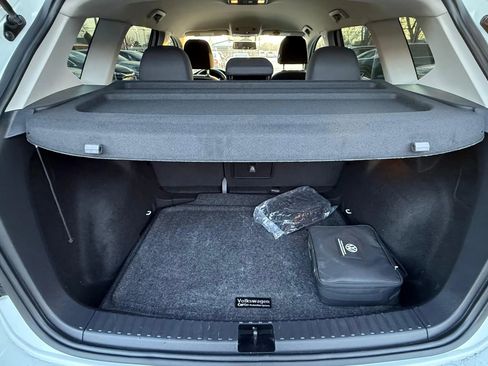 Used 2022 Volkswagen Taos S image 7