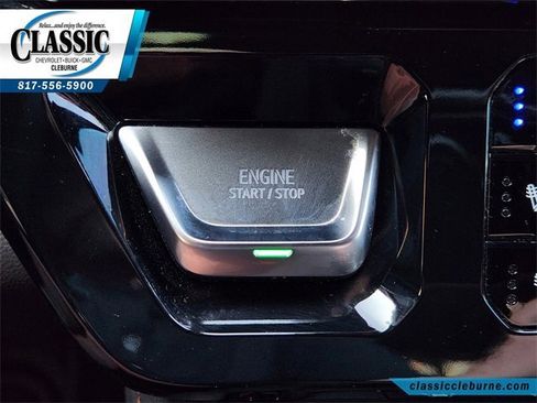 Used 2025 GMC Sierra 1500 AT4 w/ AT4 Premium Package image 23