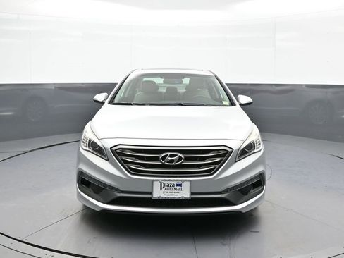 Used 2017 Hyundai Sonata Limited w/ Tech Package 03 image 2