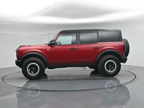 Used 2025 Ford Bronco Badlands AWD/4WD image 28