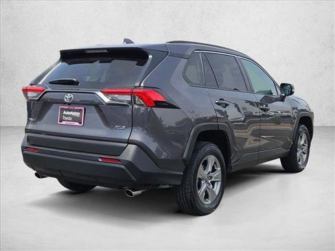 Used 2024 Toyota RAV4 XLE FWD image 5
