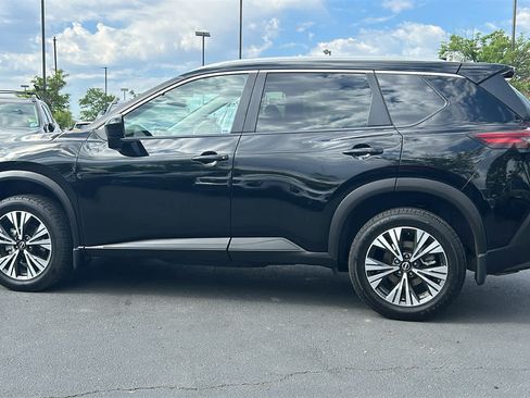 Used 2023 Nissan Rogue SV w/ SV Premium B Package AWD/4WD image 8