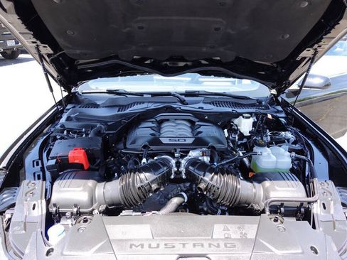Used 2025 Ford Mustang GT w/ Mustang Nite Pony Package RWD image 44