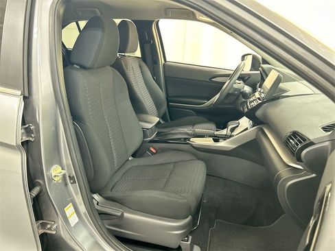 Used 2024 Mitsubishi Eclipse Cross Black Edition image 22