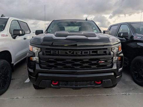 New 2026 Chevrolet Silverado 1500 Custom Trail Boss AWD/4WD image 2